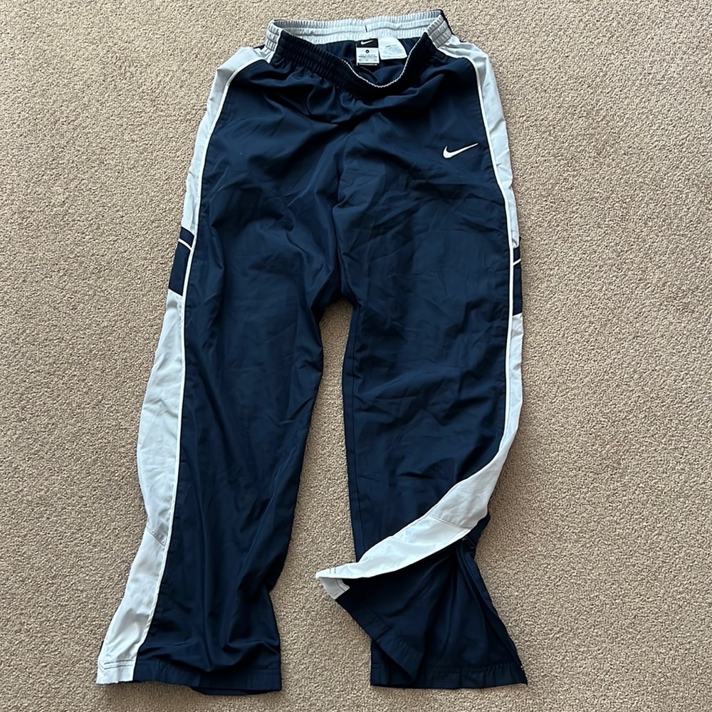 NIKE Boys Athletic Pants Swoosh Size XL (youth) Navy / White - EUC